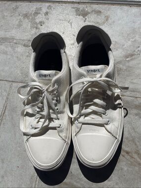 RAYE White Canvas Low-Top Sneakers